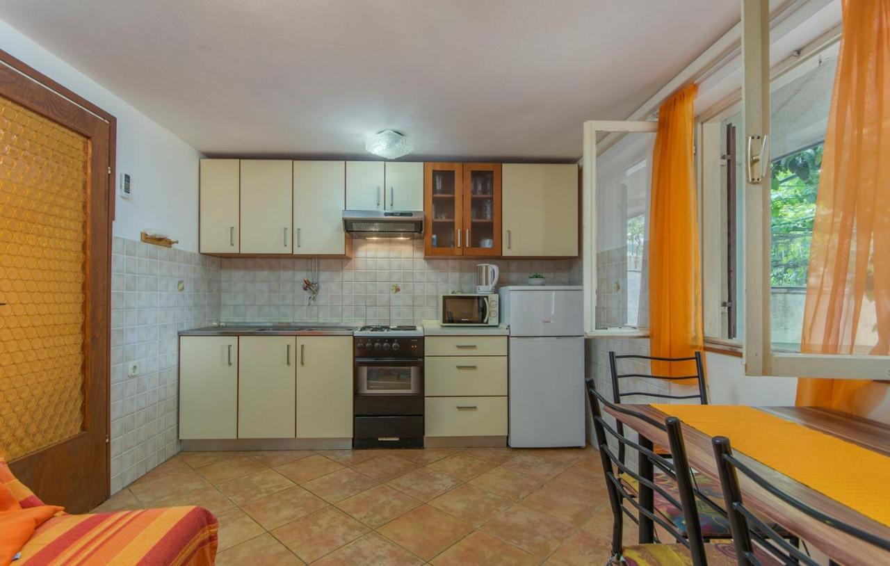 Apartment Complex Sauko ポレッチ エクステリア 写真