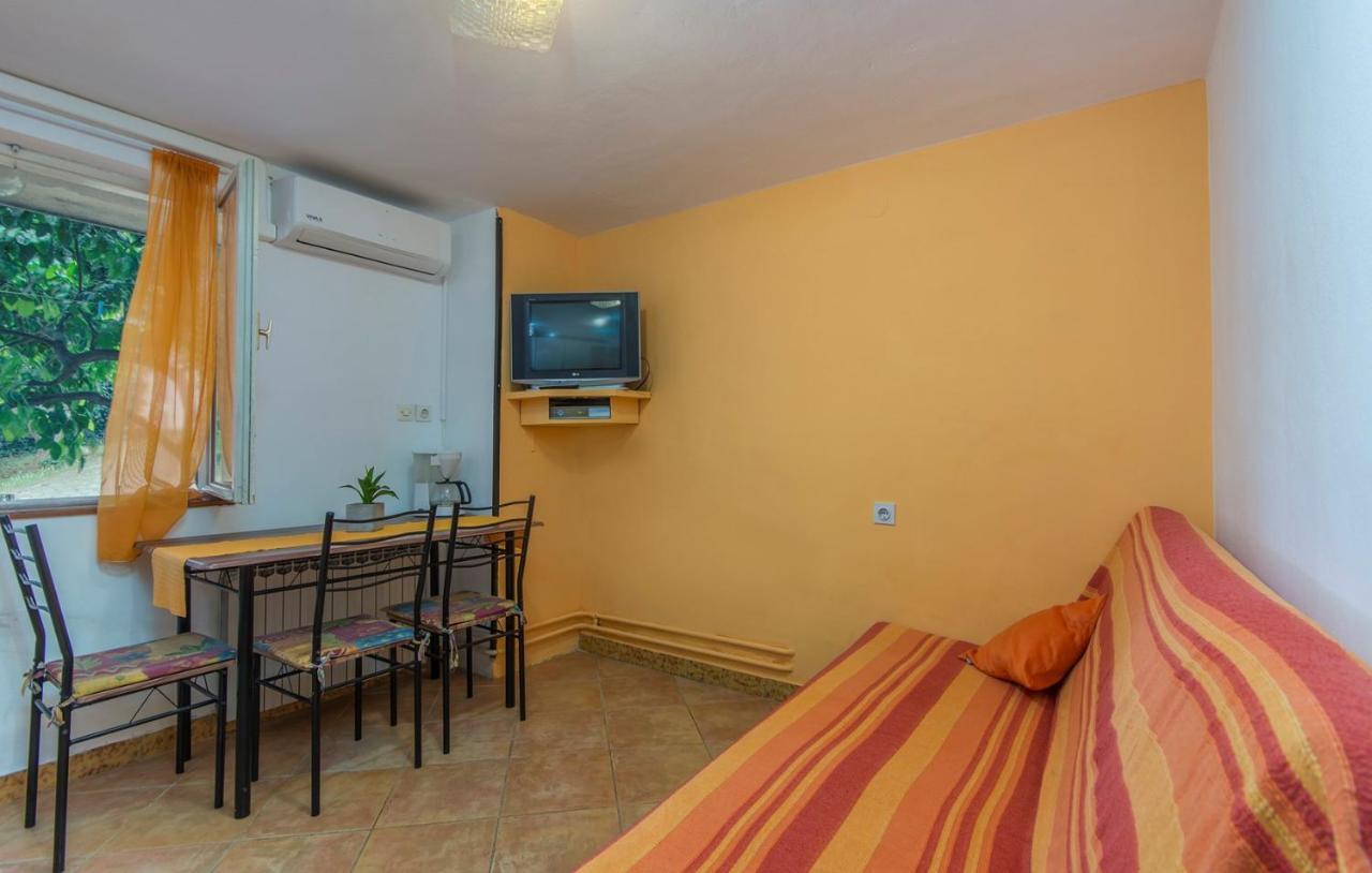 Apartment Complex Sauko ポレッチ エクステリア 写真
